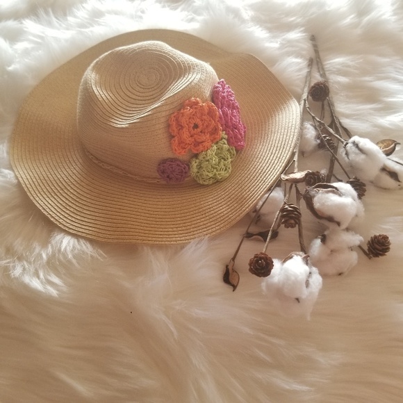 Kola Kids Other - Girls adorable sun hat